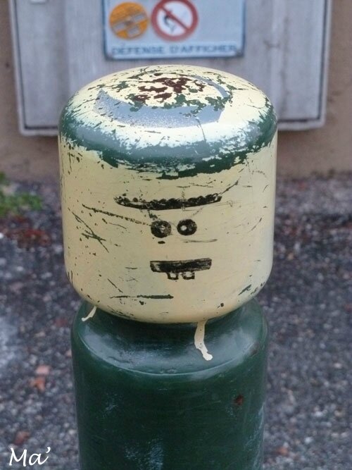 150206_street_art_lego4