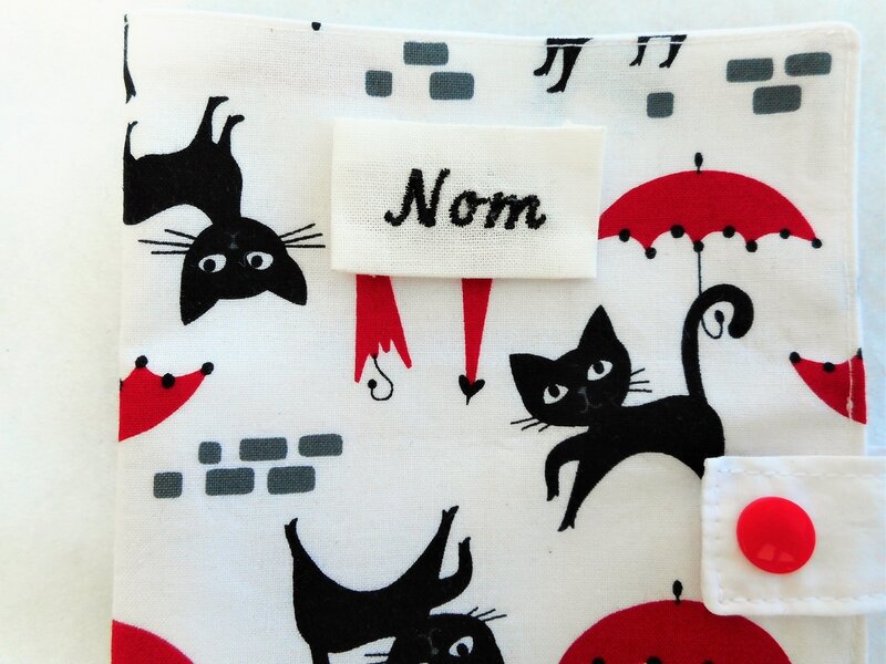 Protège carnet chats noirs parapluies zoom