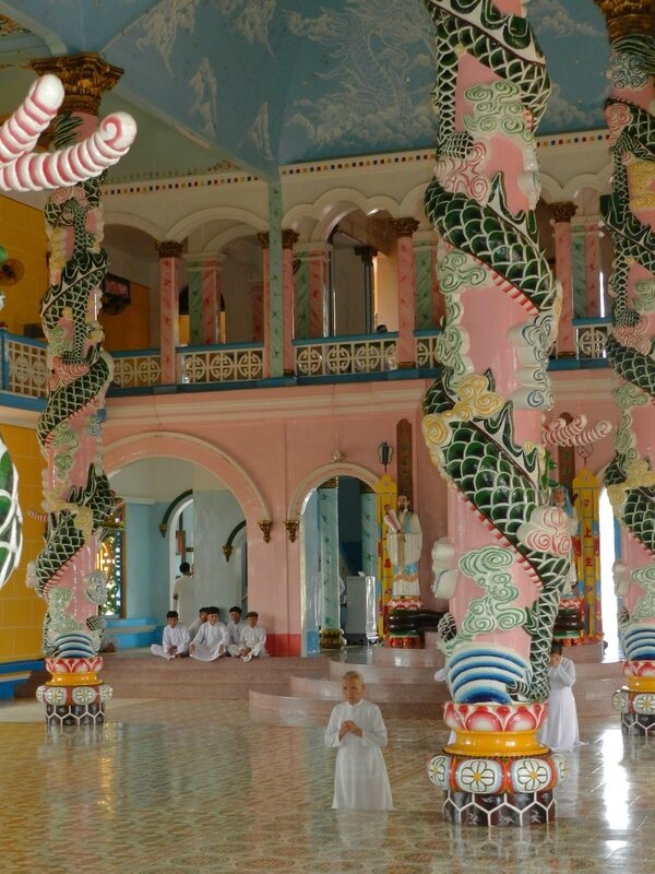 Tay Ninh temple de la religion caodaïste