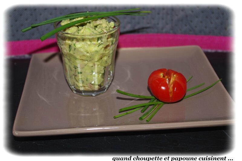 salade d'avocat aux sardines-8394