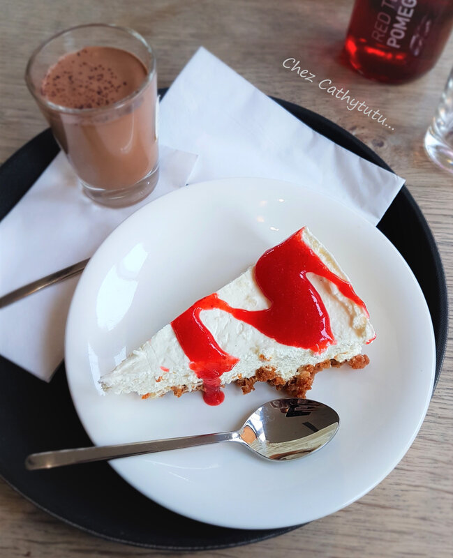 20191130_140314Chez Cathytutu Vapiano Perce Neige Repas de fête Hivency partenariat influenceuse