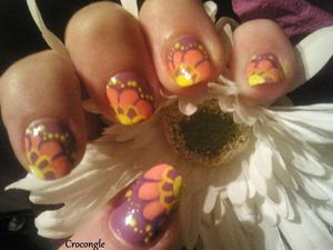 nail art fleur jaune et orange1