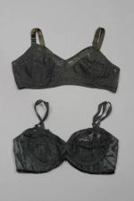 lingerie-brassiere_black-2005-juliens-property-lot73