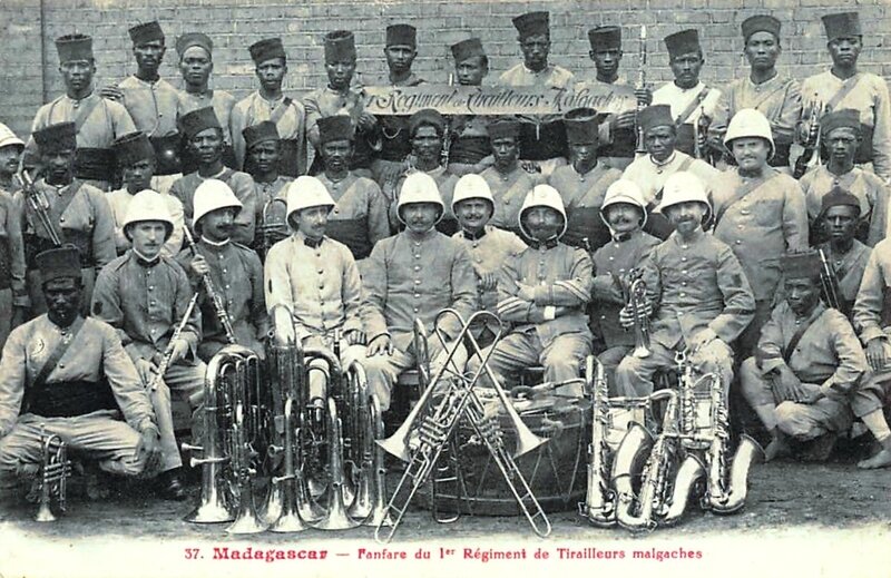 CPA Fanfare 1er Régiment Tirailleurs malgaches R