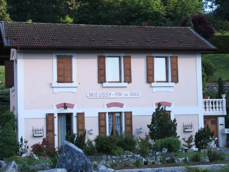 Mieussy ancienne gare (Haute-Savoie)
