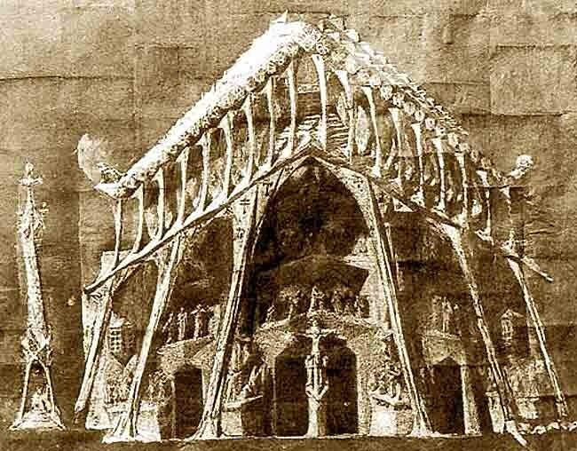 Gaudi porte de la Passion dessin 1911