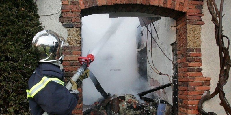 Saint Martin du Puy Il trouve la mort dans l'incendie de sa maison
