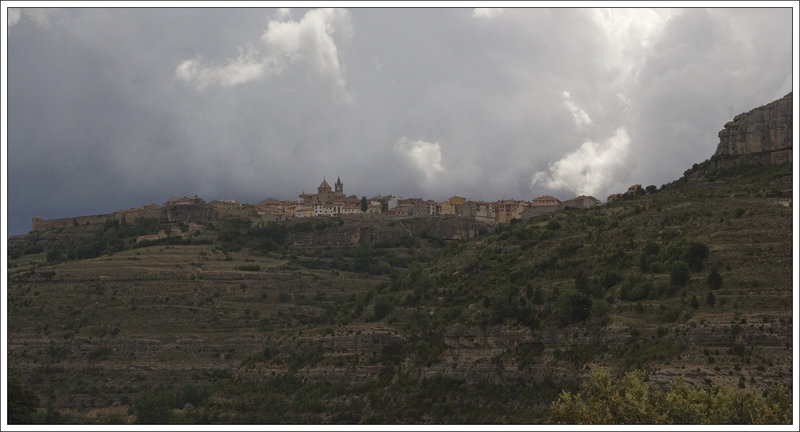 Maestrazgo Cantavieja paysages 250514 11 nuages noirs