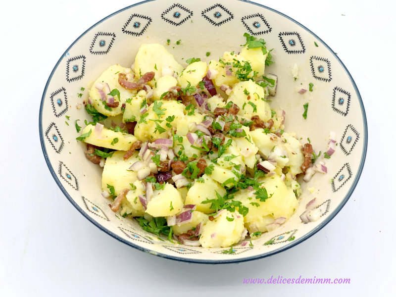 Salade tiède de pommes de terre aux lardons 2
