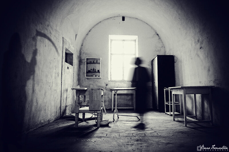 Ghosts_of_Terezin_800