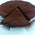 Gâteau au chocolat, <b>sans</b> sucre, <b>sans</b> <b>beurre</b> et <b>sans</b> gluten