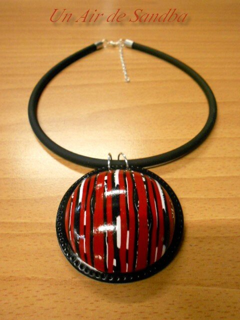 Collier Red Circle (3)
