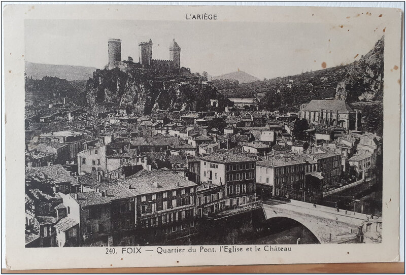 Foix - quartier du pont, l'église et le chateau