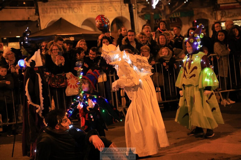 Photos JMP©Koufra 12 - Grande Parade Féérique de Noël - 15122019 - 0614