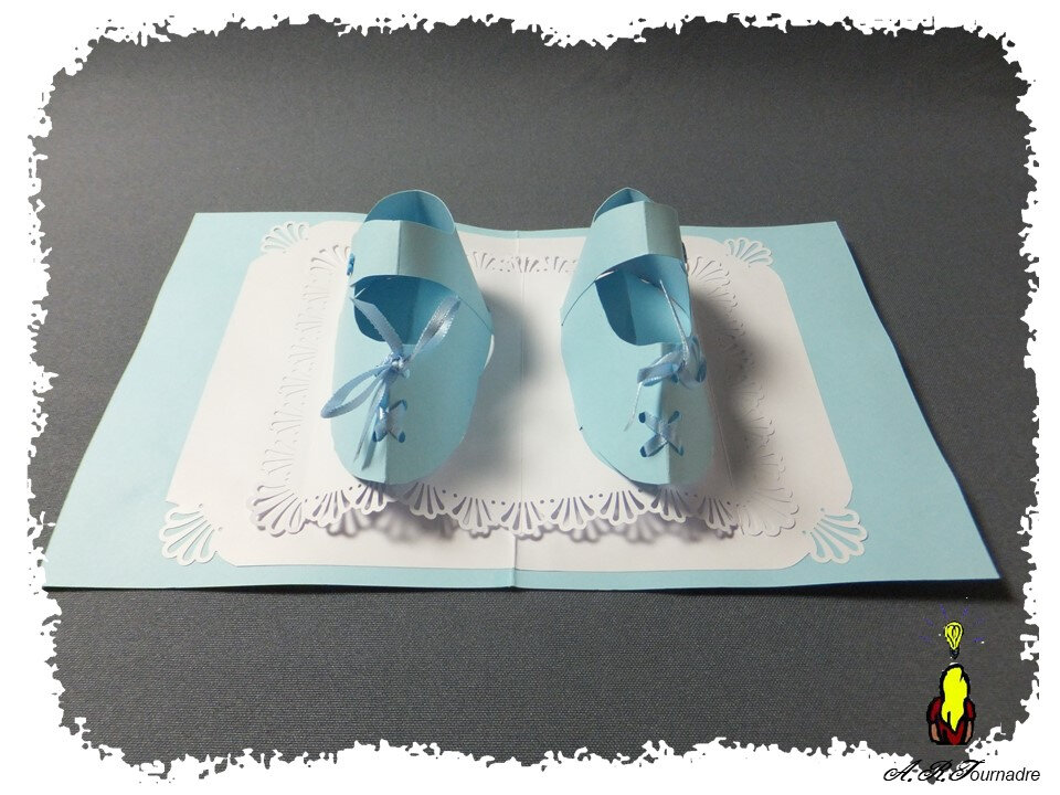 ART 2020 02 paire chausson pop-up 3