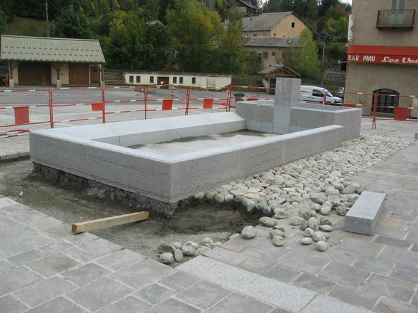 fontaine pont du fosse 1