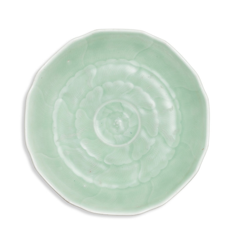 A celadon glazed lobed 'peony' dish, Late Ming - early Qing dynasty