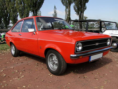 FORD Escort 1,3 L 2 portes 1975 Bourse de Crehange 2009 1