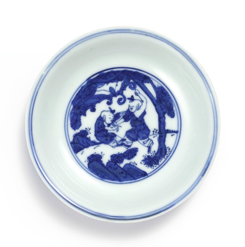 A rare blue and white' boys' dish, Mark and period of Longqing (1567-1572)