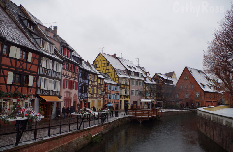 && Colmar (85)