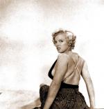 1954-09-15-NY-Halsman_Studio-in_skirt-060-2