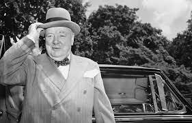 Critique – « Churchill, sa vie, ses crimes » : ce vieux bon salaud de  Churchill | Le Devoir