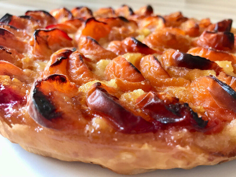 tarte feuilletée aux abricots