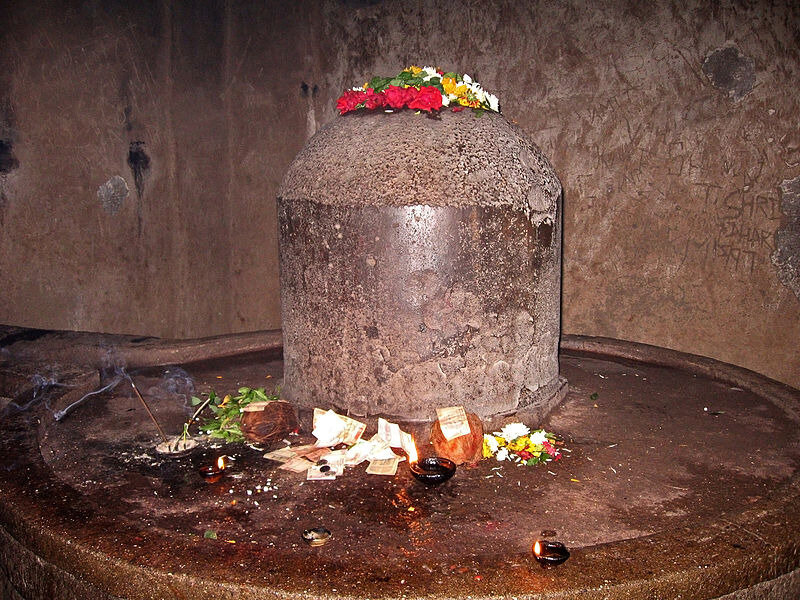 Shiva linga au Kailash