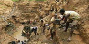 Creuseurs_artisanaux_des_minerais_en_Rdc