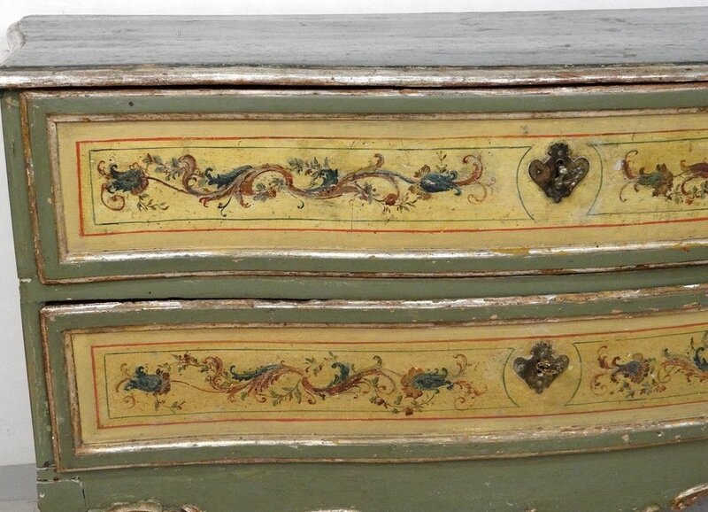 exceptionnelle-commode-genoise-bois-sculpte-peint-fleurs-italie-xviiieme