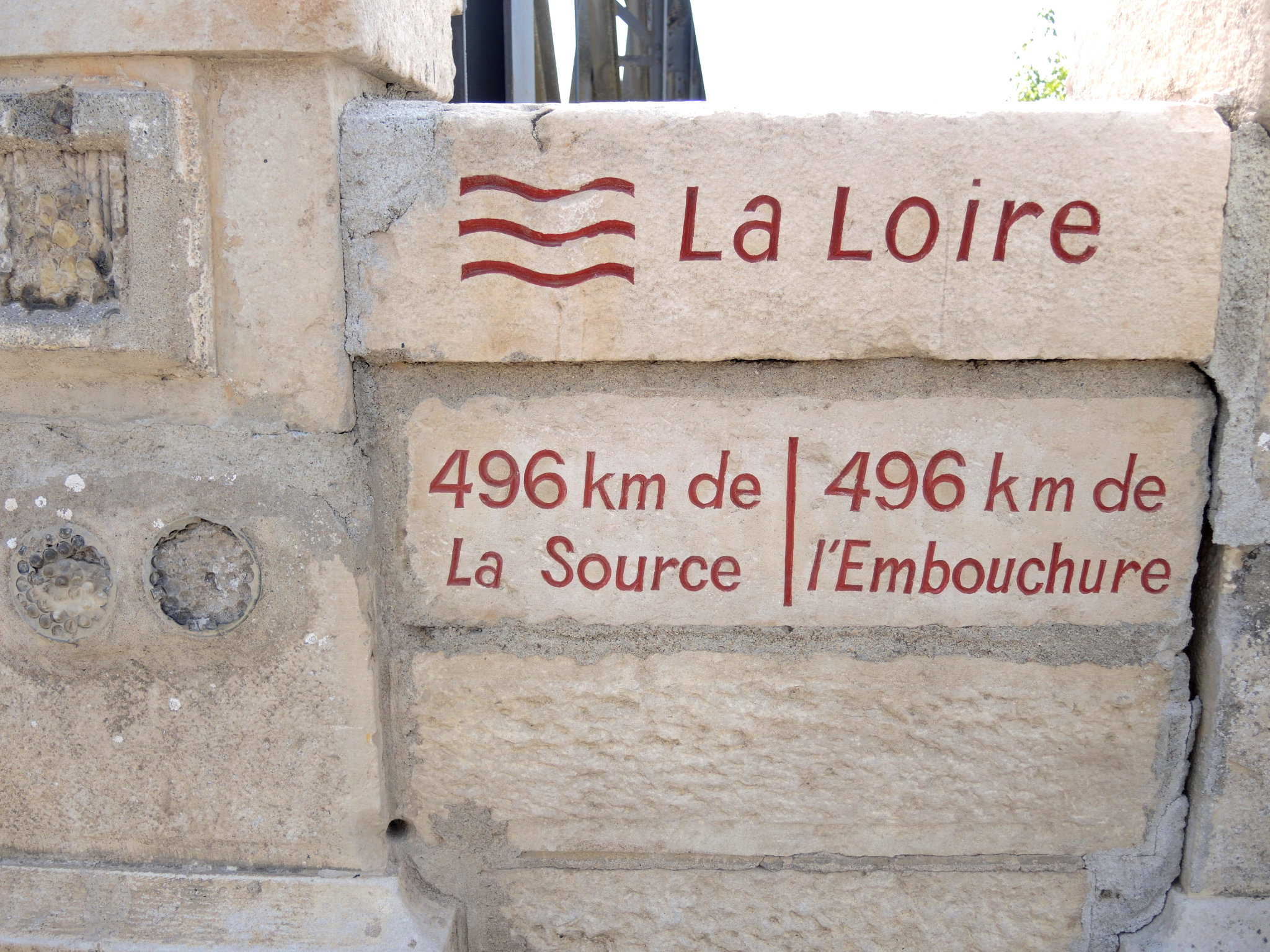 Pouilly-sur-Loire, La Loire, moitié (58)