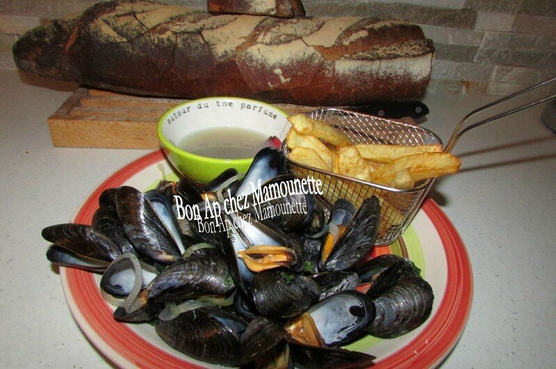 Moules de pleine mer Atlantique et frites maison 004