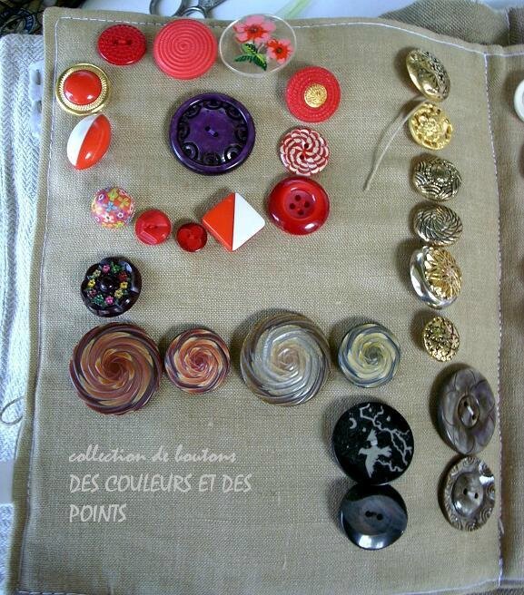 12 boutons plastique page 7 bis