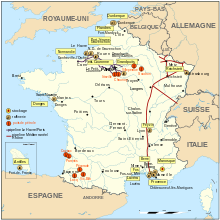 220px-Oil_wells_and_refineries_France_map-fr