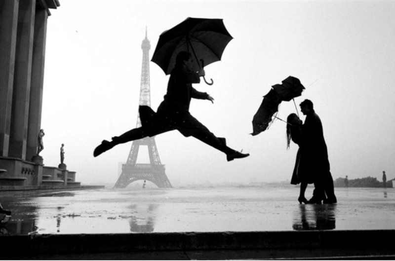 Elliott Erwitt - La Tour Eiffel 1989