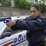 femme_police