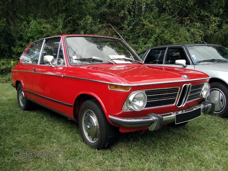 bmw-2000-touring-1971-a