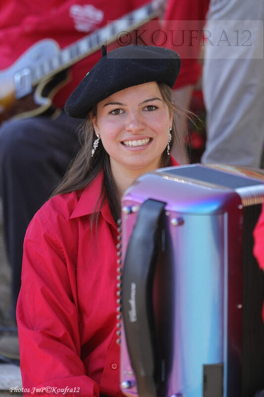 Photos JMP©Koufra 12 - Le Caylar - Los Musicaires del Castèl - 14072019 - 0033