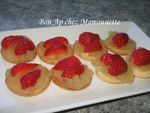 Tartelettes_aux_fraises_Mara_du_jardin_et_compot_e_de_pommes_012