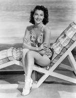 Swimsuit_CATALINA-BIRD-style-other-ava_gardner-1945-b