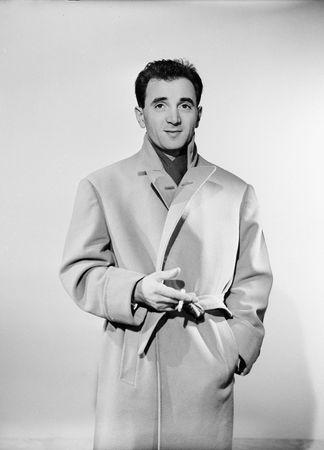 Charles_Aznavour_Photo_J_VAUCLAIR