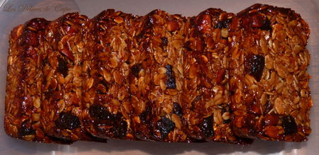 Barres_de_c_r_ales_amandes_et_raisins4