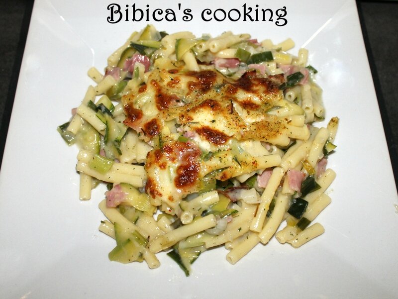 Macaroni jambon sauce poireaux _ courgette {Cooking Chef} part