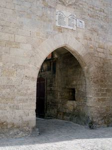 porte_d_istres