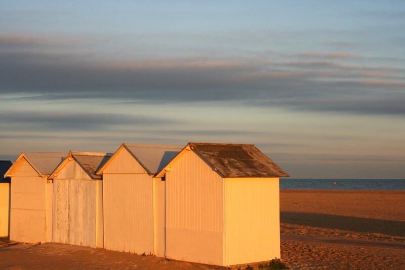 ouistreham-cabine-plage-CALVADOS-TOURISME-libre