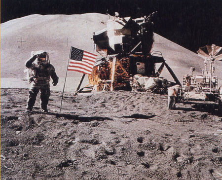 drapeau_americain_sur_la_lune_2