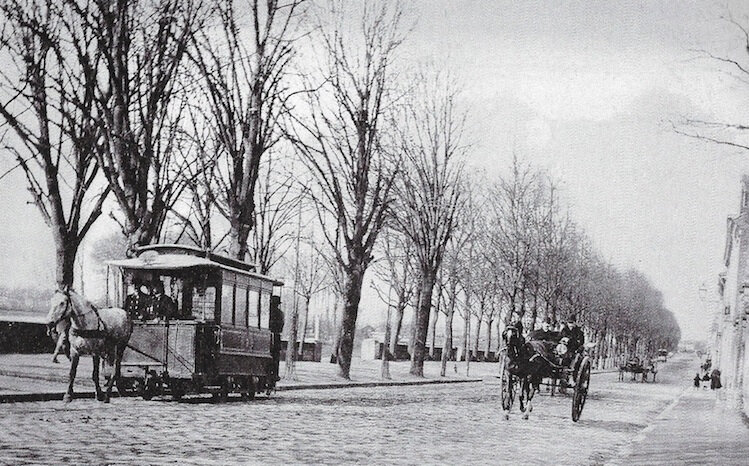 PHOTO-tram-tours-paul-bert