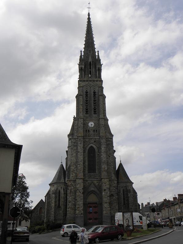 Saint-Aubin-d'Aubigné_(35)_Église_1