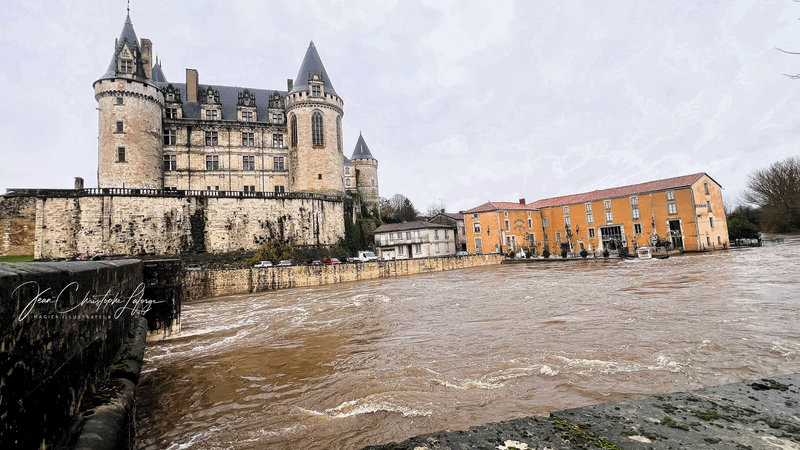 La Rochefoucauld inondations château dec 2023 (3)
