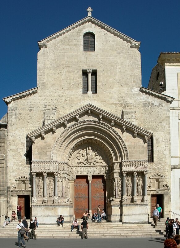 Arles_kirche_st_trophime_fassade